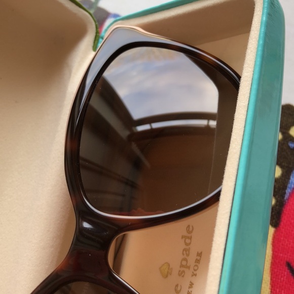 Kate Spade sunglasses - Picture 5 of 10